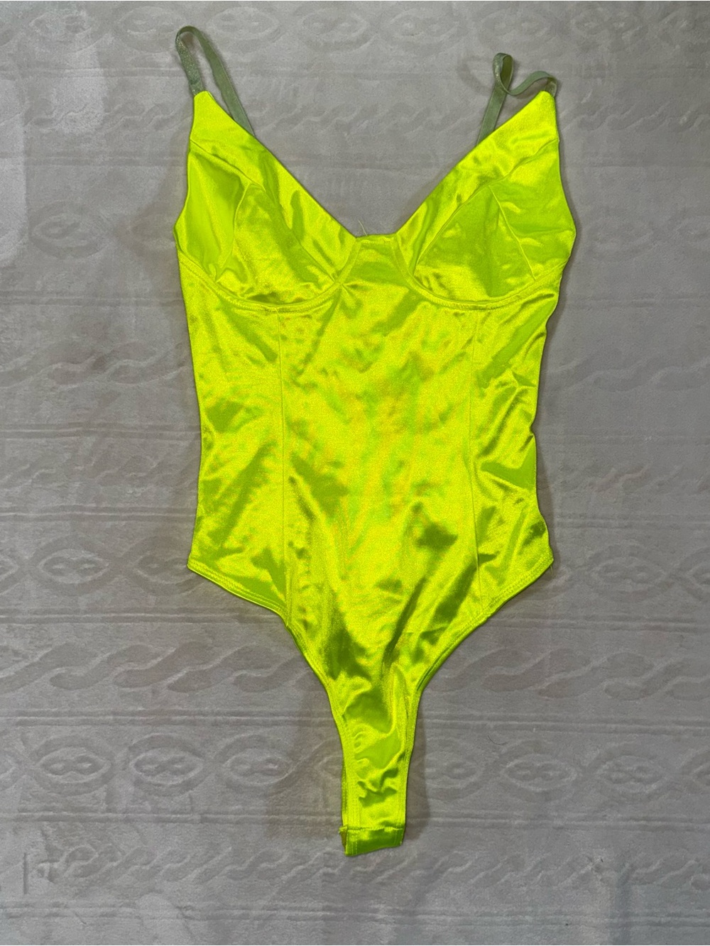 Superdown tess cami bodysuit - Picture 2 of 4